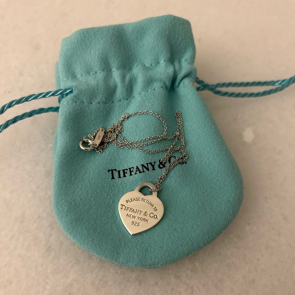 Tiffany & Co. - Necklace